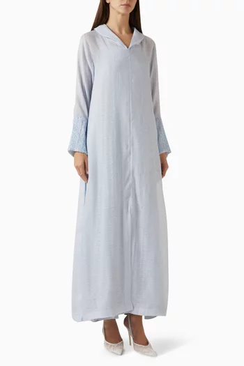 فستان طويل مطرز