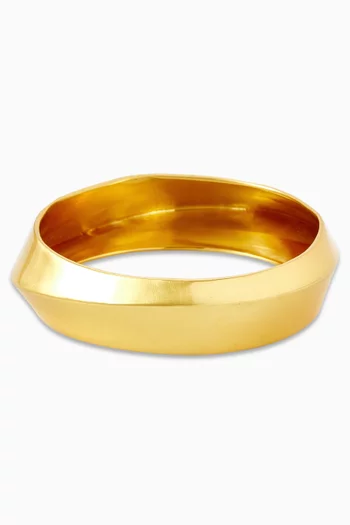 Curved Bangle in 24kt Gold-plated Brass