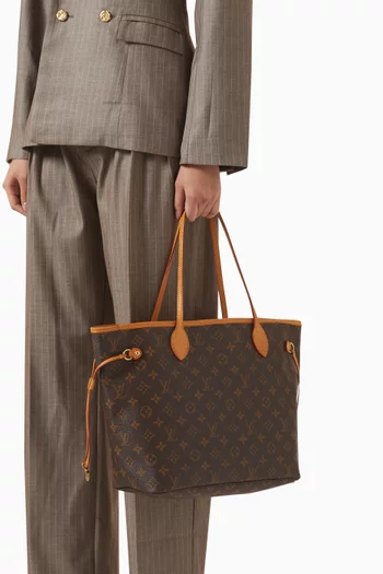 حقيبة نيفرفول ام ام بيد علوية قنب بنقشة شعار الماركة