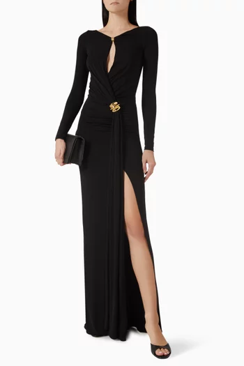 فستان ريد كاربت بمشابك معدنية كريب وجيرسيه