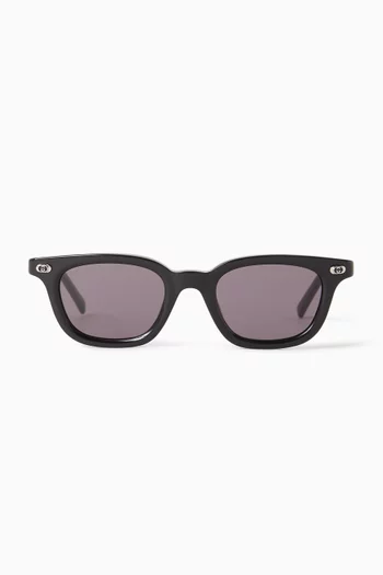 Oval Sunglasses in Acetate