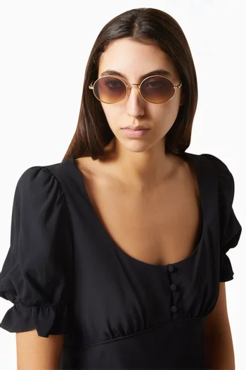 Oversized Round Sunglasses in Metal
