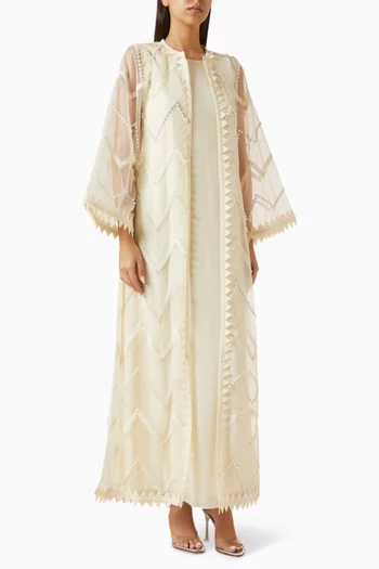 عباية مزينة بتطريزات كريب هندي