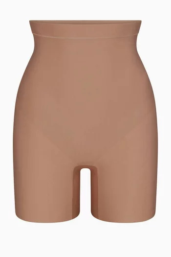 شورت بقصة على الخصر كور سكلبت