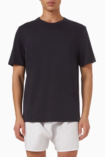 تي شيرت ثقيل