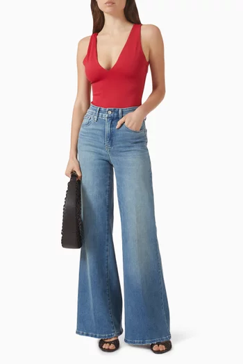 بودي سوت بفتحة رقبة عميقة على شكل حرف V‏ قماش سكوبا