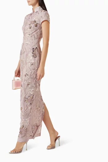 فستان سيرافين مزين بتطريزات قماش شبكي