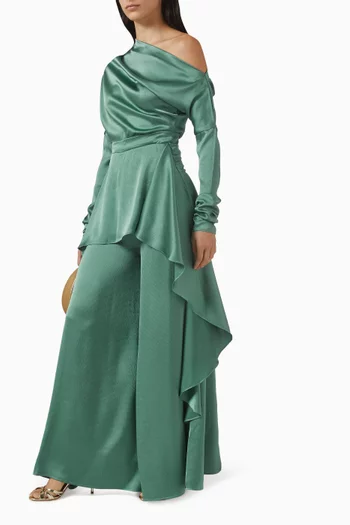 بلوزة جودي بكتف مكشوف