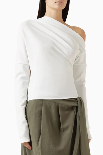 بلوزة آيلا بكتف مكشوف