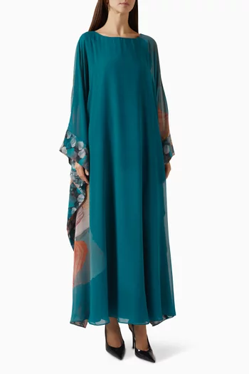 قفطان فراشة مزين بنقشة شيفون