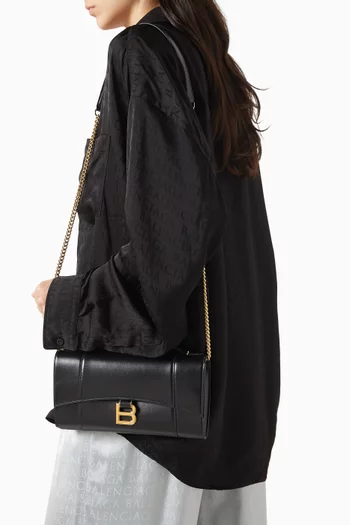 Hourglass Pochette with Chain Bag in Calfskin