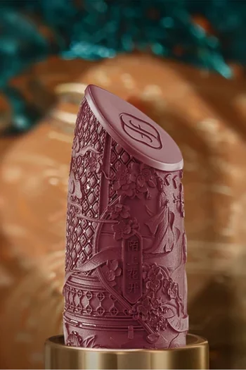 أحمر شفاه بلومينج روج درجة M165 هارتبريك انيفيرساري عبوة بتصميم قفل الحب