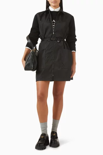 فستان قصير بحزام نايلون معاد تدويره