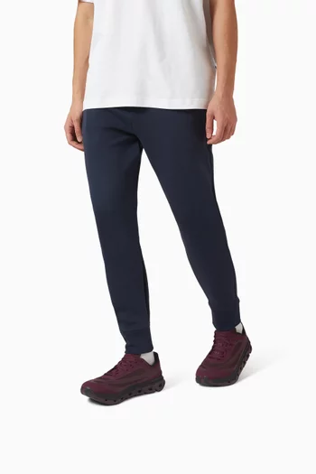 سنيكرز كلاود 5 ايه دي