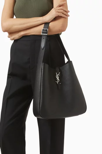 Large Le 5 À 7 Shoulder Bag in Leather