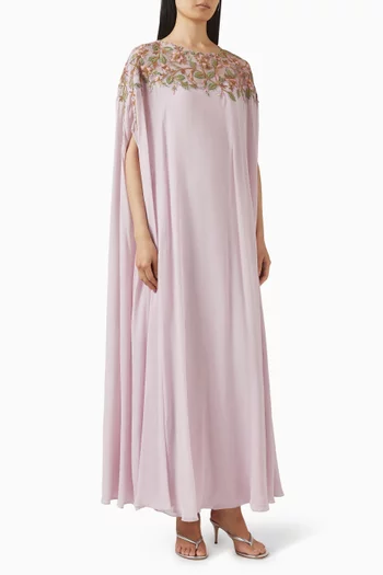 قفطان مزين بتطريزات زهور