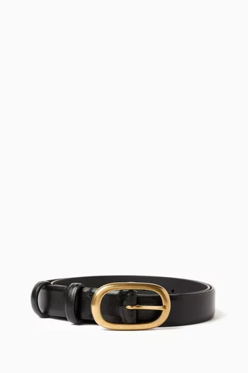 Oval Buckle Belt in Leather