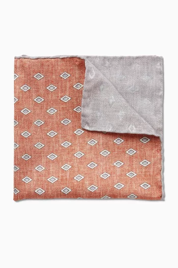 Square Pattern Pocket Square in Silk