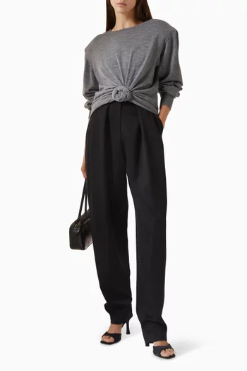 بلوزة بحافة بعقدة صوف