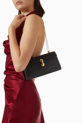 Chain Symmetry Pochette Shoulder Bag in Calf Leather
