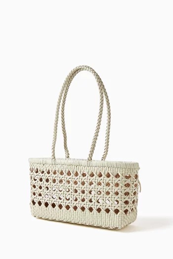 Biscuit Shoulder Bag in Braided-leather