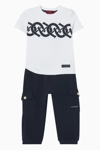 تي شيرت قطن بشعار الماركة بتصميم متقاطع