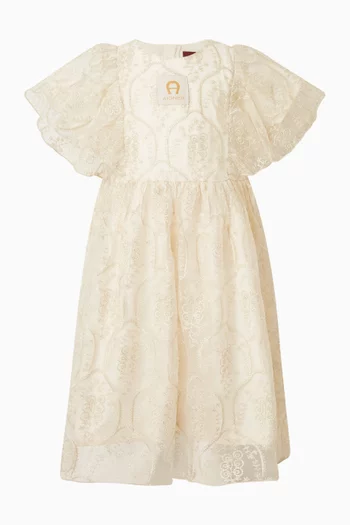 فستان مزين بتطريز زهور تول