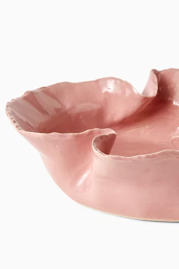 The Small Ruffle Dish in Ceramic