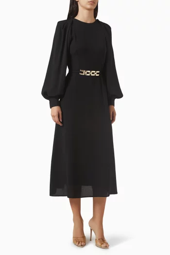 فستان متوسط الطول بحزام