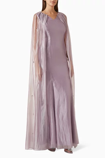 فستان طويل بتصميم كاب