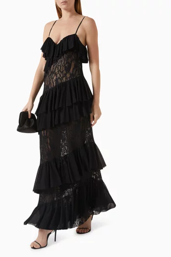 فستان كاسكيس بطبقات متعددة