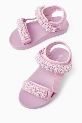 صندل مزين بلؤلؤ