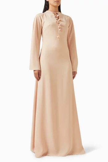 فستان سهرة بشرّابات وزهور