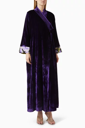 Collared Abaya in Velvet