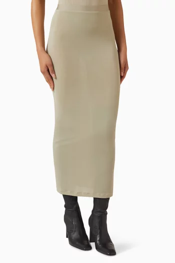 تنورة قماش شفاف