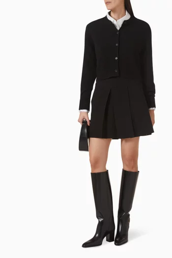 Round-neck Cardigan in Merino-wool