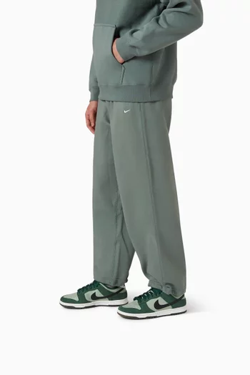 Dunk Low Retro SE Sneakers in Leather & Suede