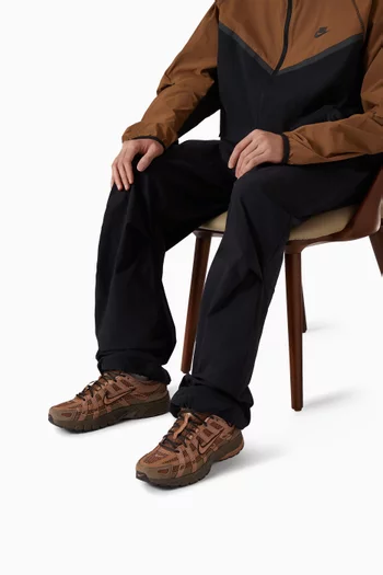 P-6000 Sneakers in Mesh