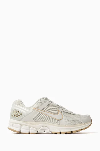 Zoom Vomero 5 Sneakers in Mesh
