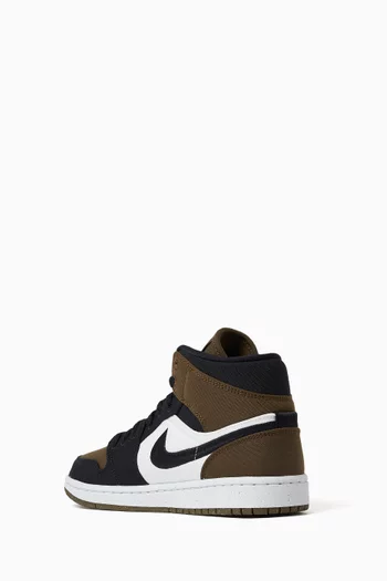 Air Jordan 1 Mid SE Sneakers in Leather & Canvas