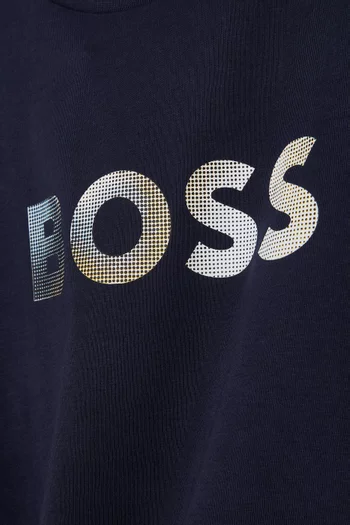 تي شيرت بطبعة شعار الماركة قطن