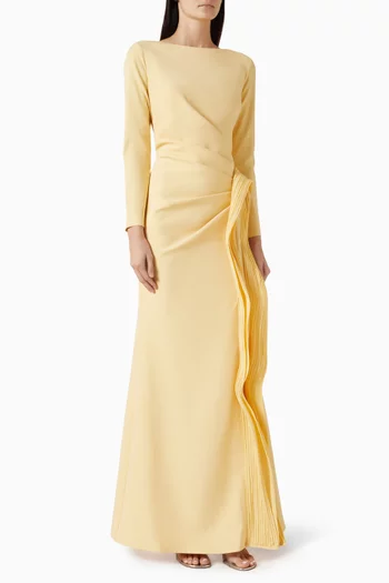 فستان طويل بفتحة رقبة على شكل قارب