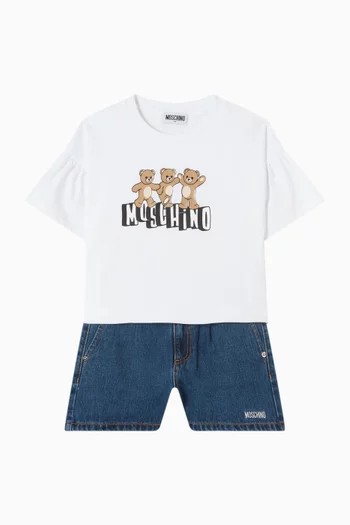 طقم تي شيرت وشورت بشعار الماركة قطن