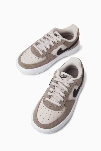 Air Force 1  Low Lace Ess+ Sneakers