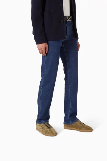 232 Sneakers in Suede