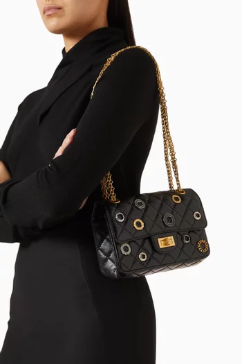 حقيبة ري إيشو 2.55 بغطاء قلاب مزينة بحلي مرصعة بالكريستال جلد عجل