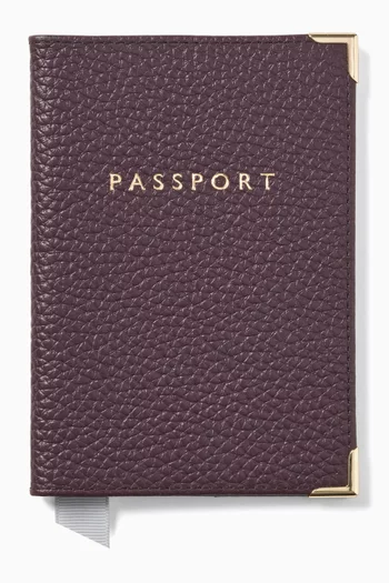 Passport Cover in Pebbled Leather