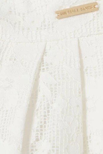 بنطال بطيات