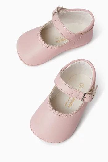 حذاء ماري جين جلد 