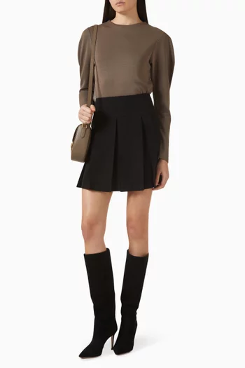 بلوزة بأكمام بتصميم دائري